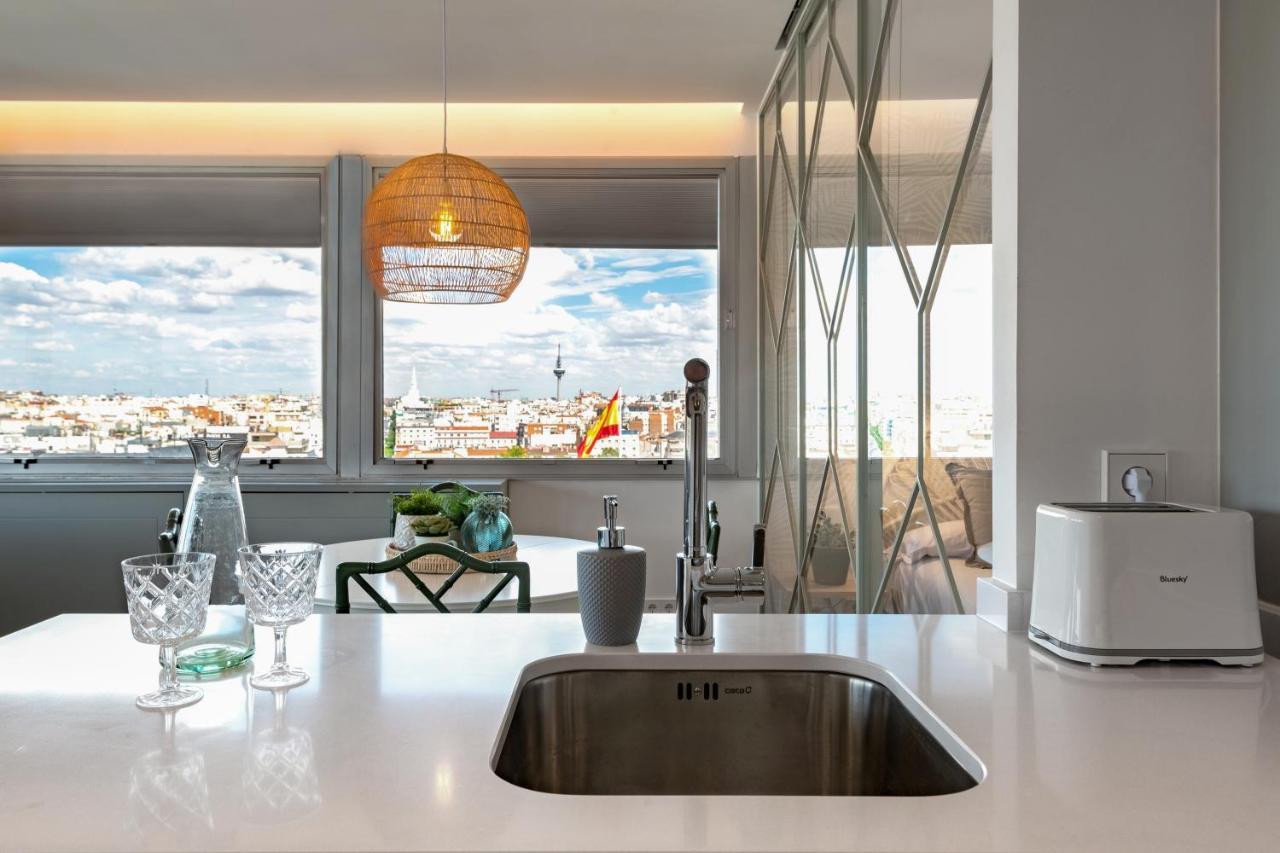 2 Bedrooms 1 Bathroom Furnished - Justicia - Incredible Views - Mintystay Мадрид Екстер'єр фото